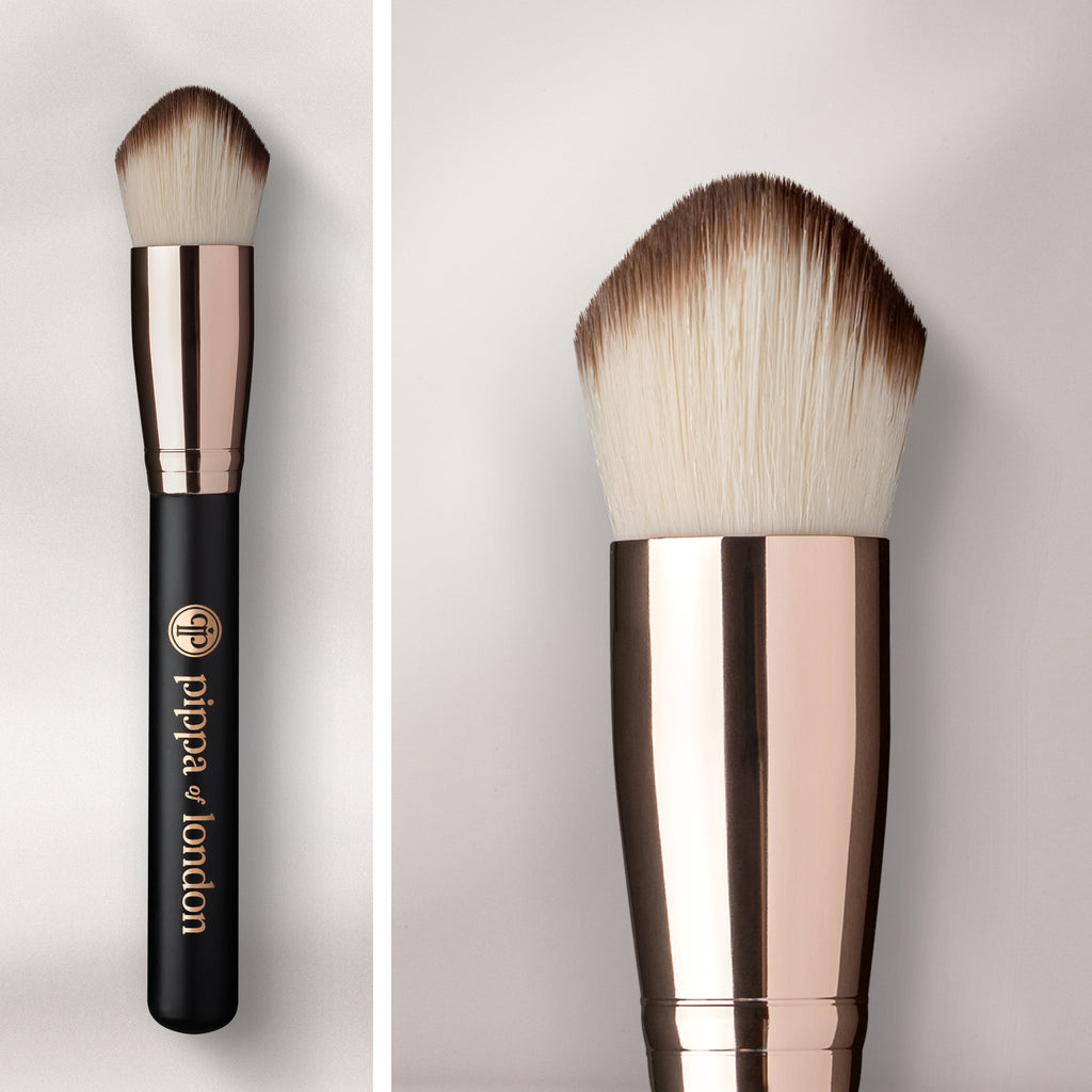 Studio FX Foundation Brush 788 Pippa of London